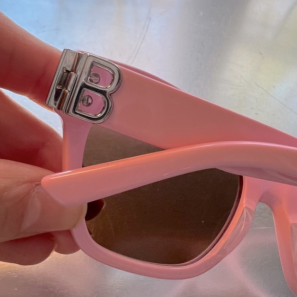 AUTHENTIC BALENCIAGA PINK SUNGLASSES - Picture 5 of 6
